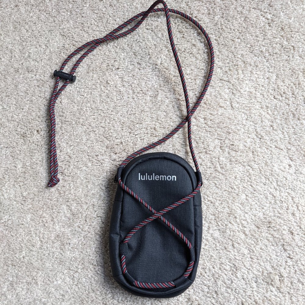 ❌SOLD❌ Lululemon Ripstop Paracord Crossbody